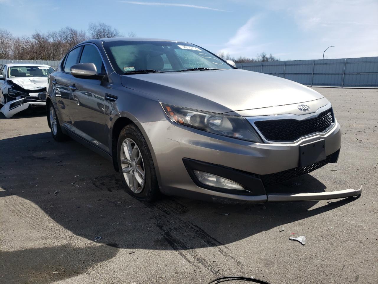 Photo 9 from auction – 2013 KIA OPTIMA LX with VIN 5XXGM4A77DG209035