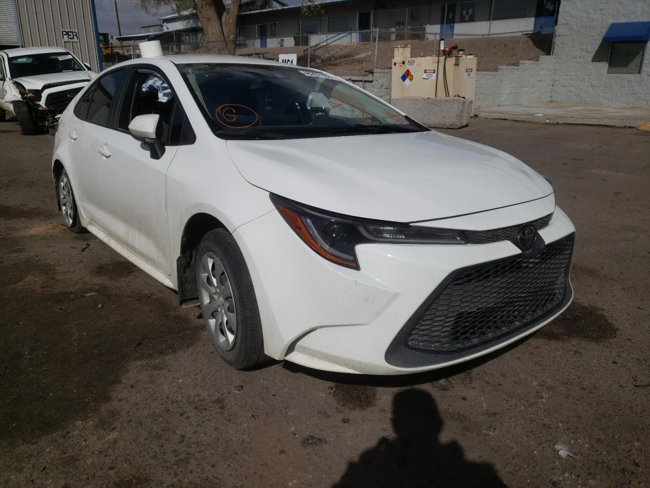 TOYOTA COROLLA LE 2020 with VIN JTDEPRAE4LJ079977 - Photo from auction