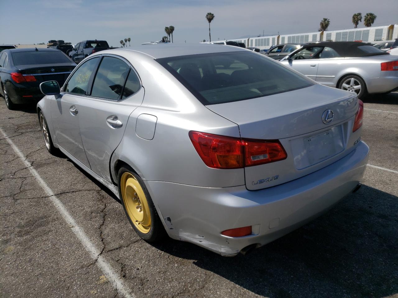 Photo 3 from auction – 2006 LEXUS IS 350 with VIN JTHBE262565002819