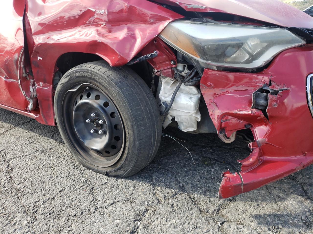 Photo 9 from auction – 2014 TOYOTA COROLLA S with VIN 5YFBURHEXEP131788