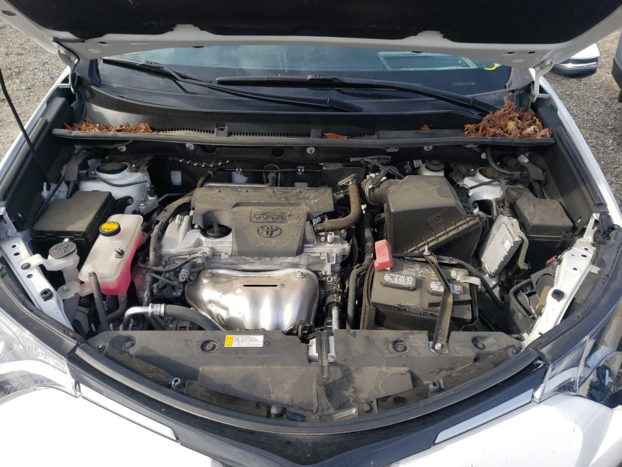Photo 7 from auction – 2018 TOYOTA RAV4 ADVEN with VIN 2T3RFREV1JW810586