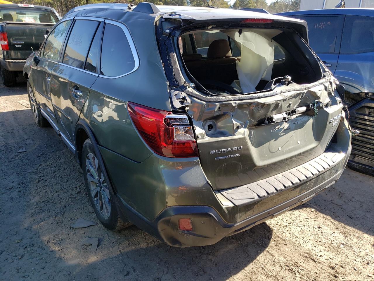 Photo 3 from auction – 2018 SUBARU OUTBACK TO with VIN 4S4BSETC6J3229882