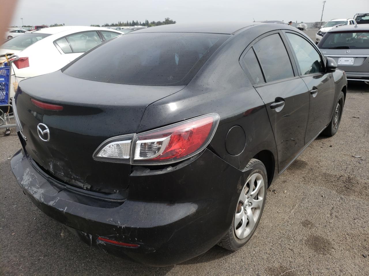 Photo 4 from auction – 2013 MAZDA 3 I with VIN JM1BL1TG3D1832348