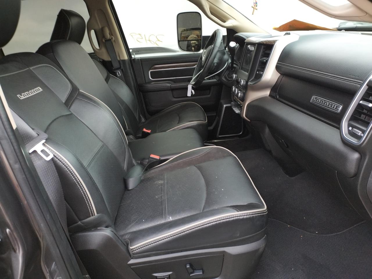 Photo 5 from auction – 2020 RAM 2500 LARAM with VIN 3C6UR5FL8LG188232