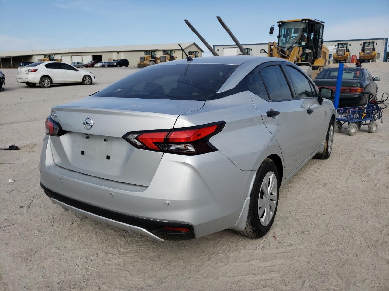 Photo 4 from auction – 2020 NISSAN VERSA S with VIN 3N1CN8DV3LL805438