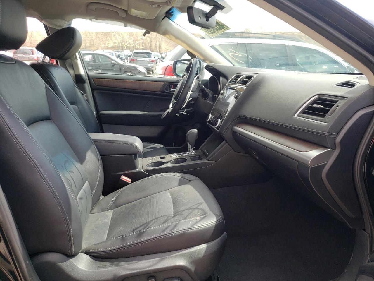 Photo 5 from auction – 2018 SUBARU OUTBACK 3. with VIN 4S4BSENC7J3310659