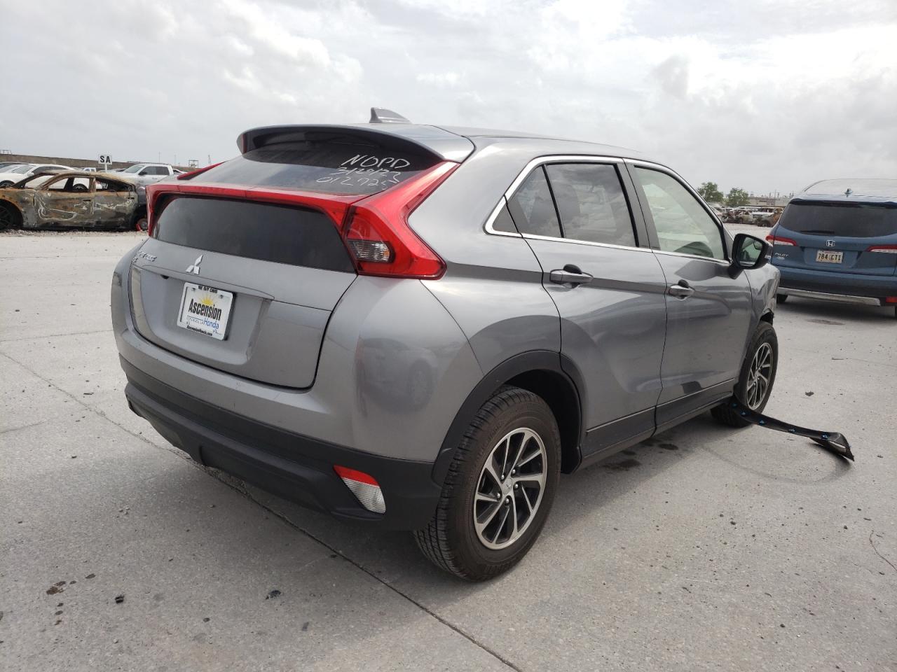 Photo 4 from auction – 2020 MITSUBISHI ECLIPSE CR with VIN JA4AS3AA1LZ012725