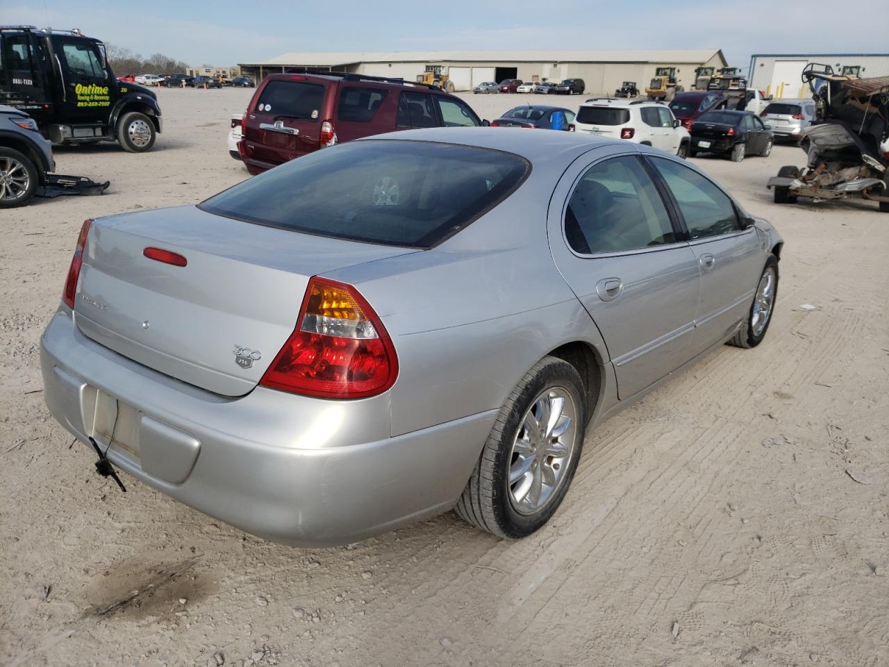 Photo 4 from auction – 2003 CHRYSLER 300M with VIN 2C3HE66G33H543049