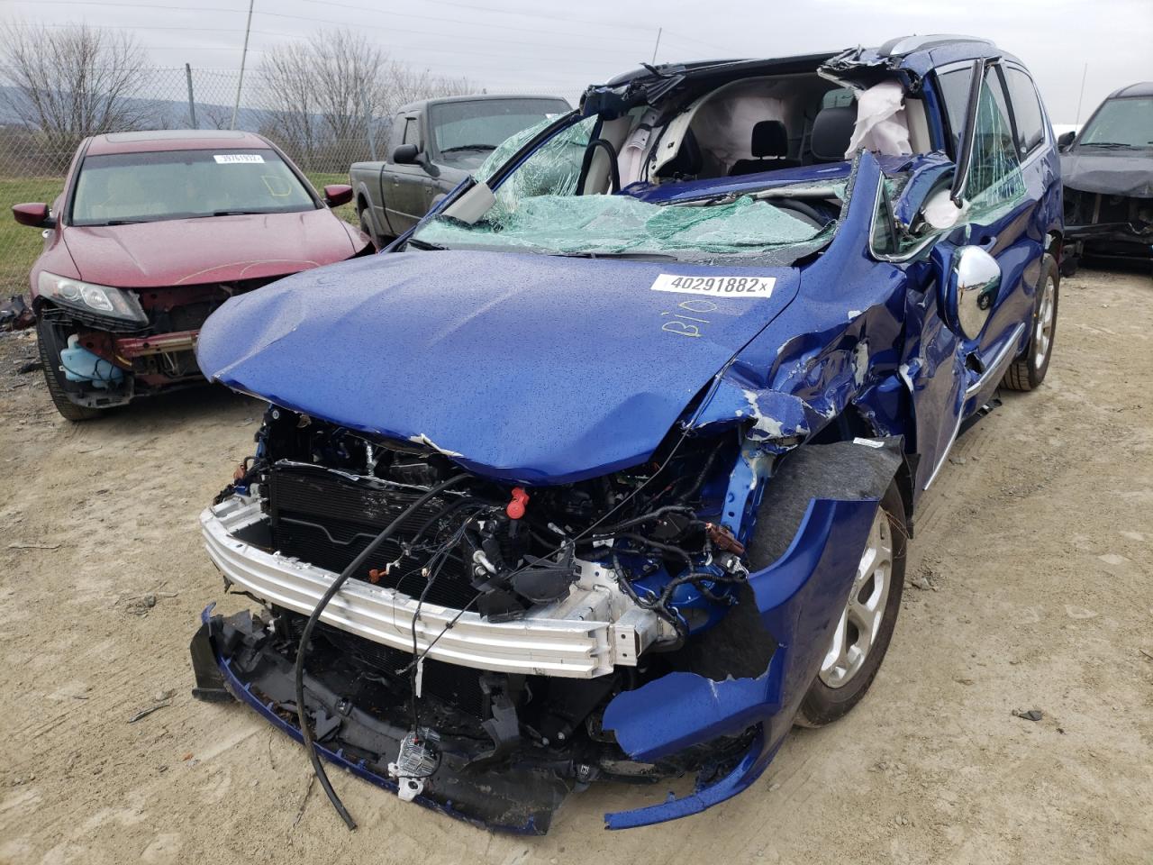 Фото 2 с аукциона – 2021 CHRYSLER PACIFICA L с VIN 2C4RC3GG5MR573345
