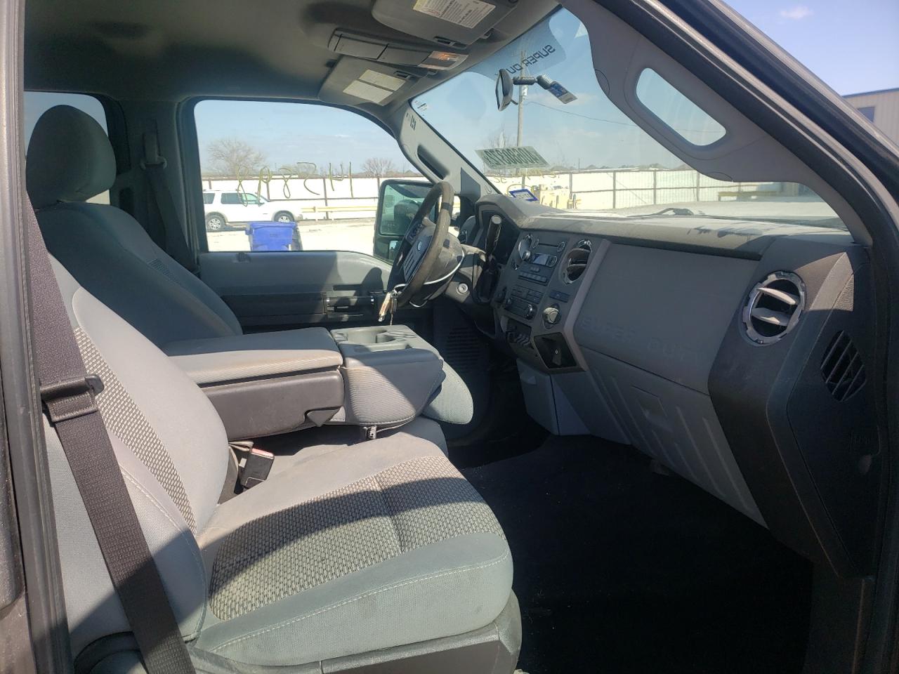 Photo 5 from auction – 2011 FORD F350 SUPER with VIN 1FT8W3BTXBEC70935