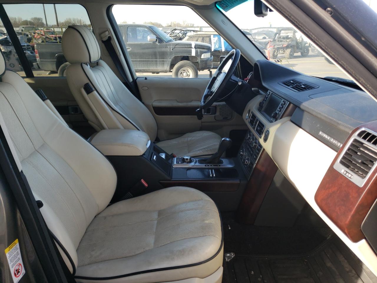 صورة رقم 5 من المزاد - 2008 LAND ROVER RANGE ROVE مع VIN SALMF15418A272265
