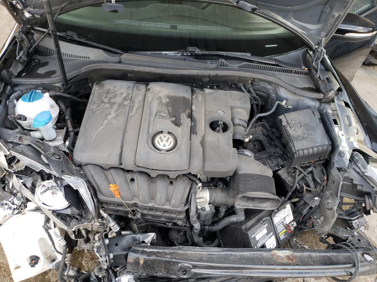 Photo 7 from auction – 2012 VOLKSWAGEN GOLF with VIN WVWDB7AJ2CW269694