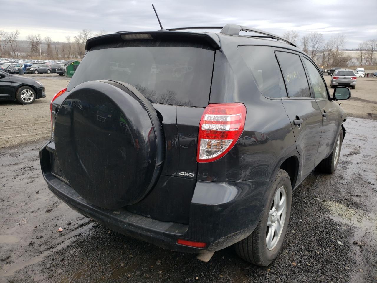 Photo 4 from auction – 2010 TOYOTA RAV4 with VIN JTMBF4DV9A5024449