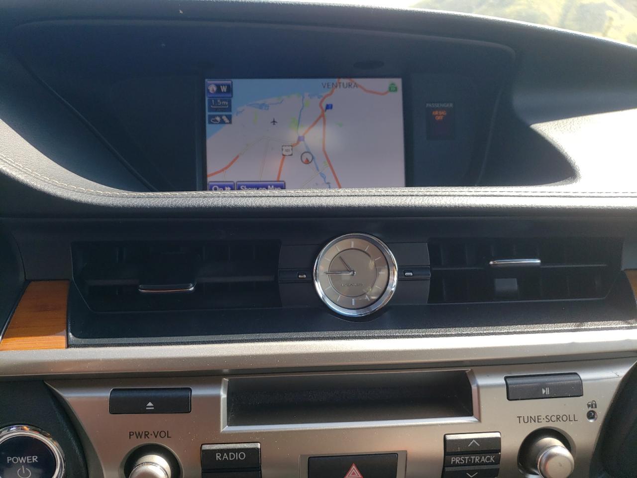 Photo 9 from auction – 2014 LEXUS ES 300H with VIN JTHBW1GG9E2048364
