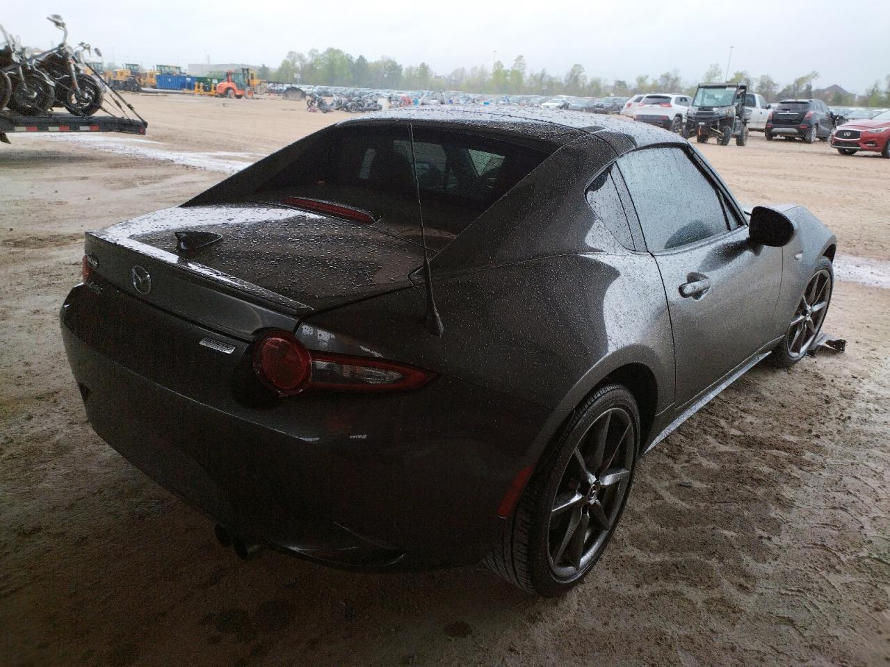 Photo 4 from auction – 2017 MAZDA MX-5 MIATA with VIN JM1NDAM75H0104339