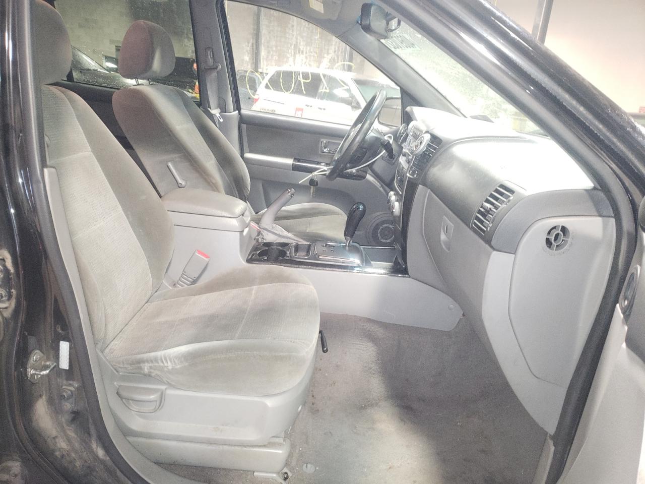 Photo 5 from auction – 2008 KIA SORENTO EX with VIN KNDJC736885788853