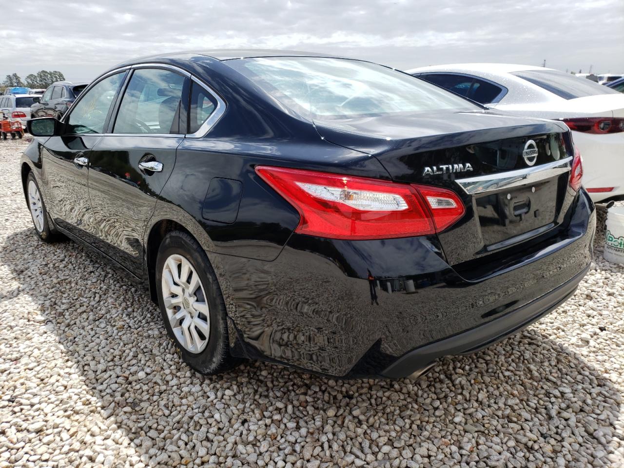 Photo 3 from auction – 2016 NISSAN ALTIMA 2.5 with VIN 1N4AL3APXGC286205