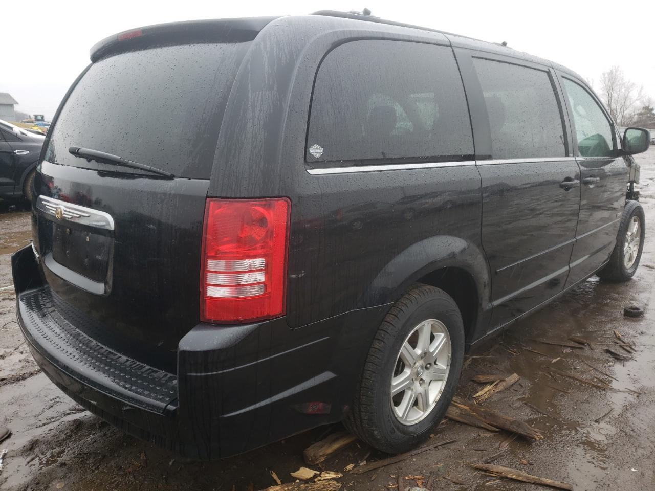 Photo 4 from auction – 2008 CHRYSLER TOWN & COU with VIN 2A8HR54P38R736485