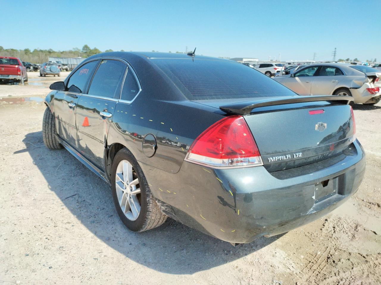 Photo 3 from auction – 2014 CHEVROLET IMPALA LIM with VIN 2G1WC5E3XE1107949