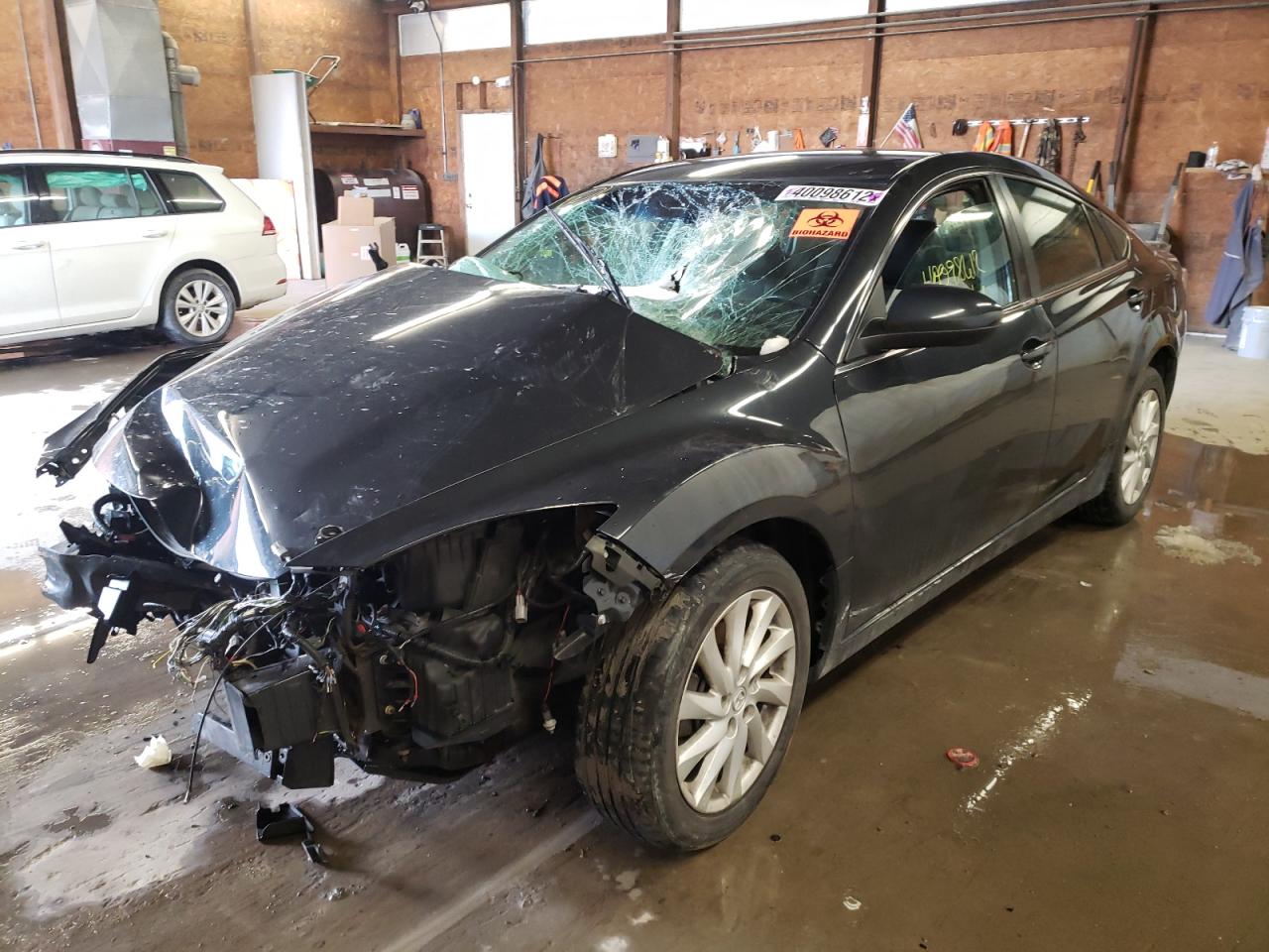 Photo 2 from auction – 2012 MAZDA 6 I with VIN 1YVHZ8DH6C5M43097