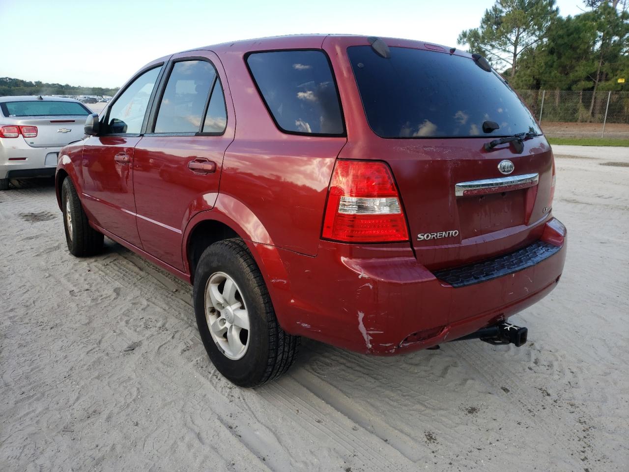 Photo 3 from auction – 2008 KIA SORENTO EX with VIN KNDJD735185855636