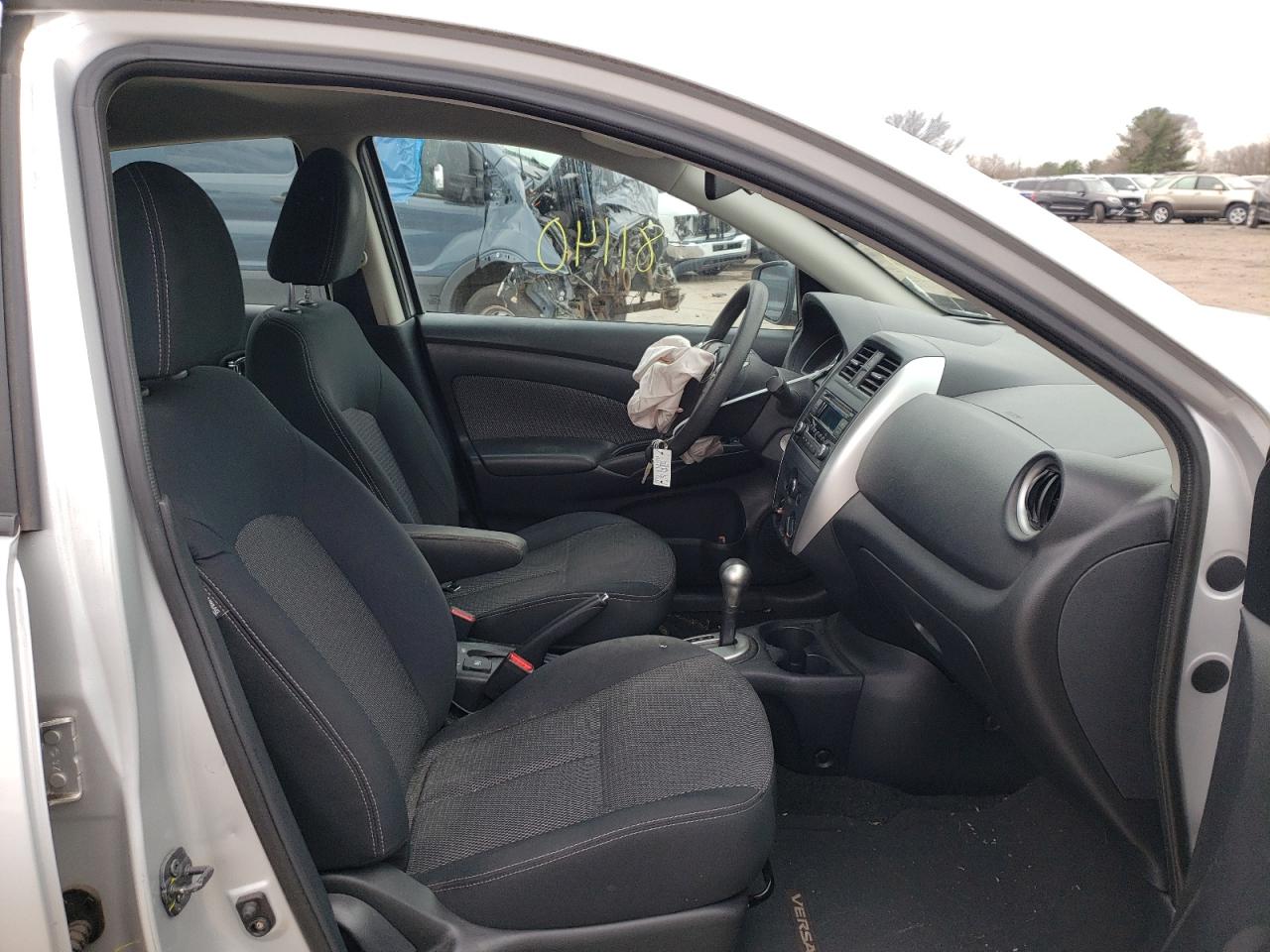 Photo 5 from auction – 2015 NISSAN VERSA S with VIN 3N1CN7AP3FL802804