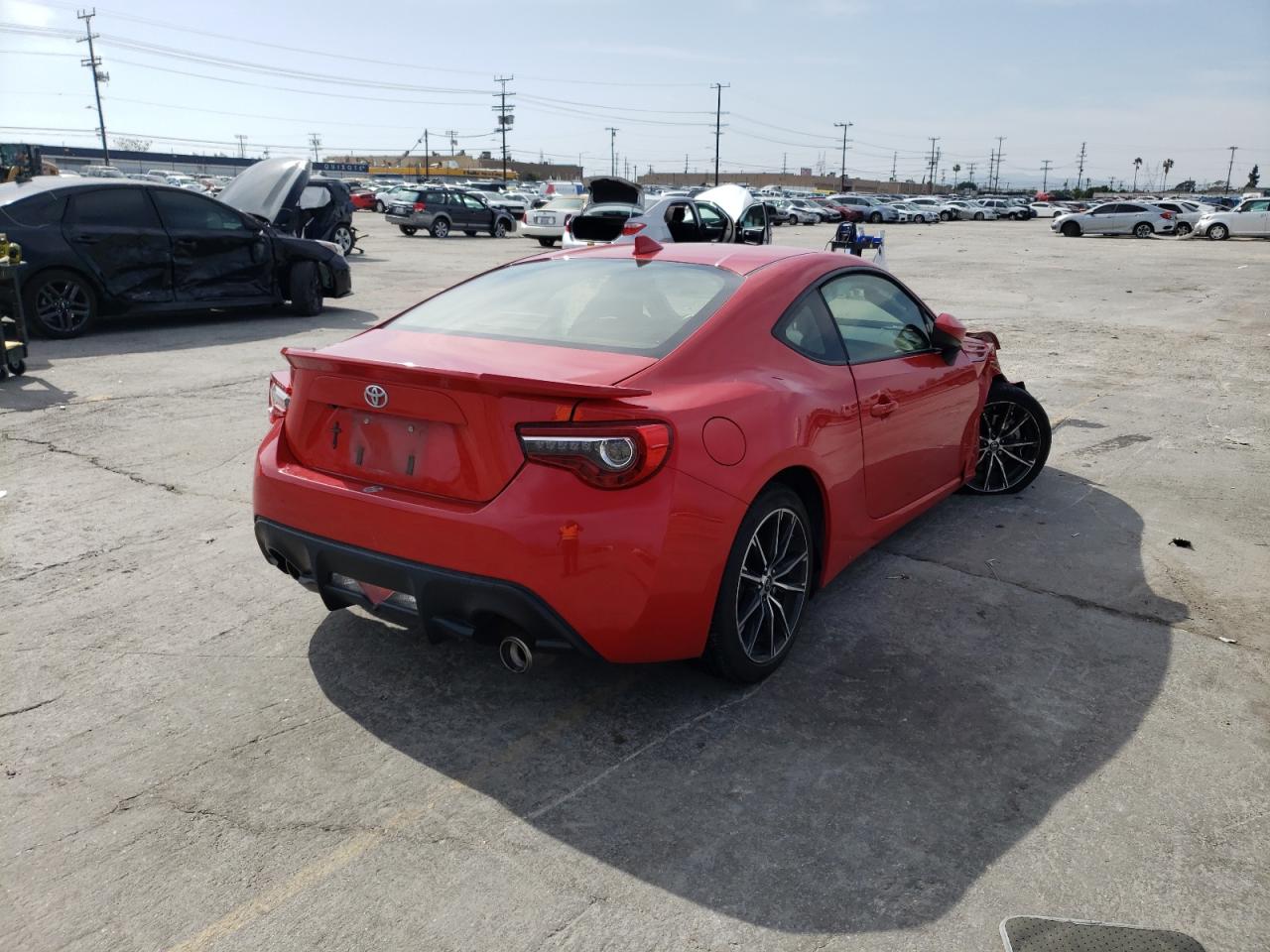 Photo 4 from auction – 2018 TOYOTA 86 with VIN JF1ZNAA15J8701132