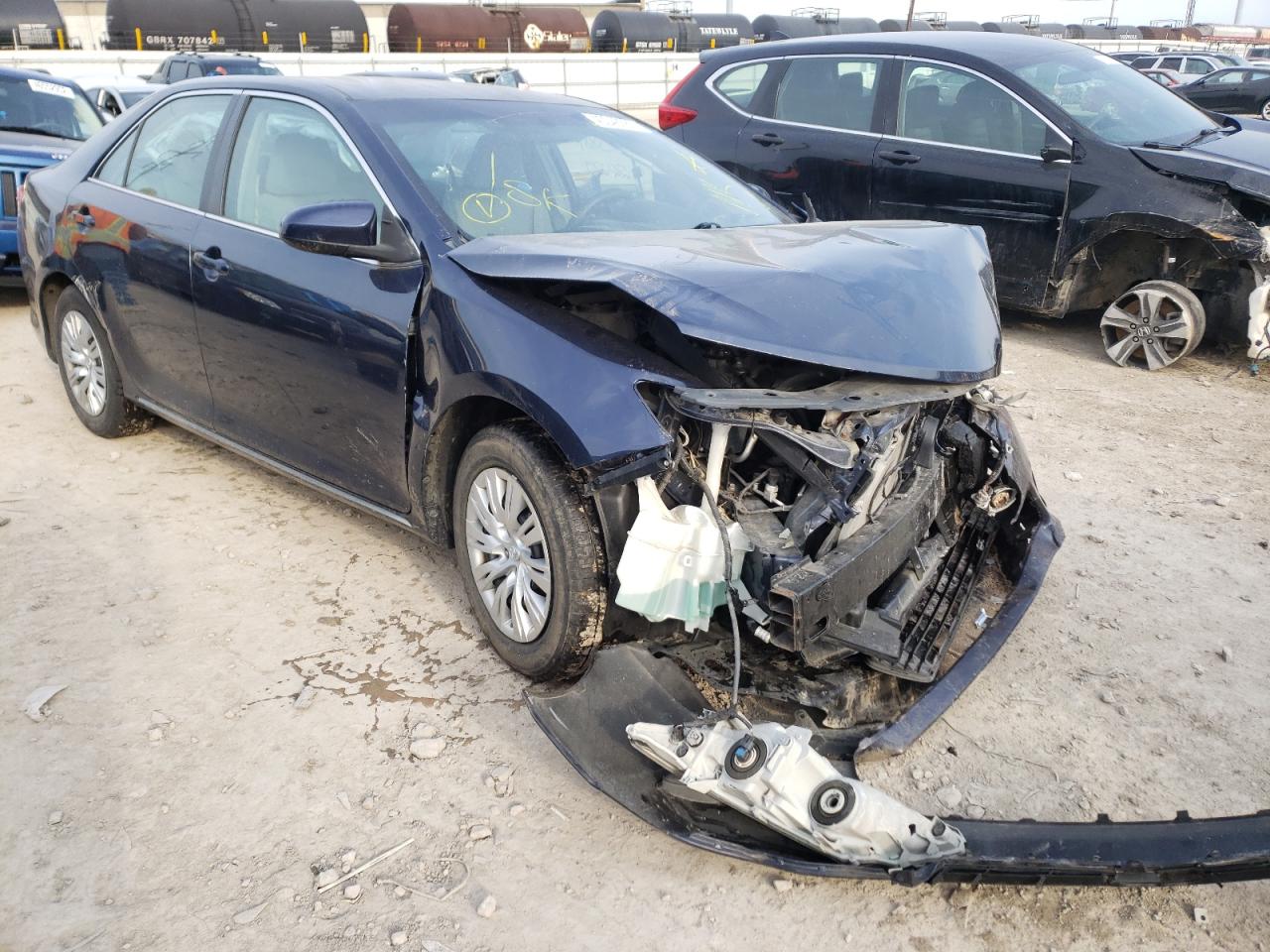 TOYOTA CAMRY L 2014 with VIN 4T1BF1FK3EU857477 - Photo from auction