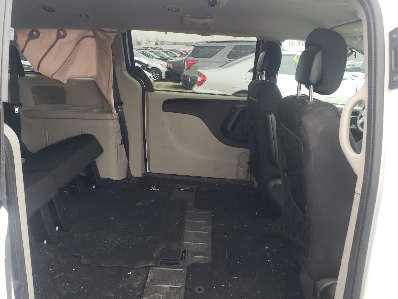 Photo 6 from auction – 2017 DODGE GRAND CARA with VIN 2C4RDGBG7HR831141