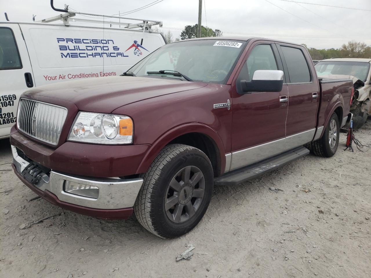 Photo 2 from auction – 2006 LINCOLN MARK LT with VIN 5LTPW16556FJ05819
