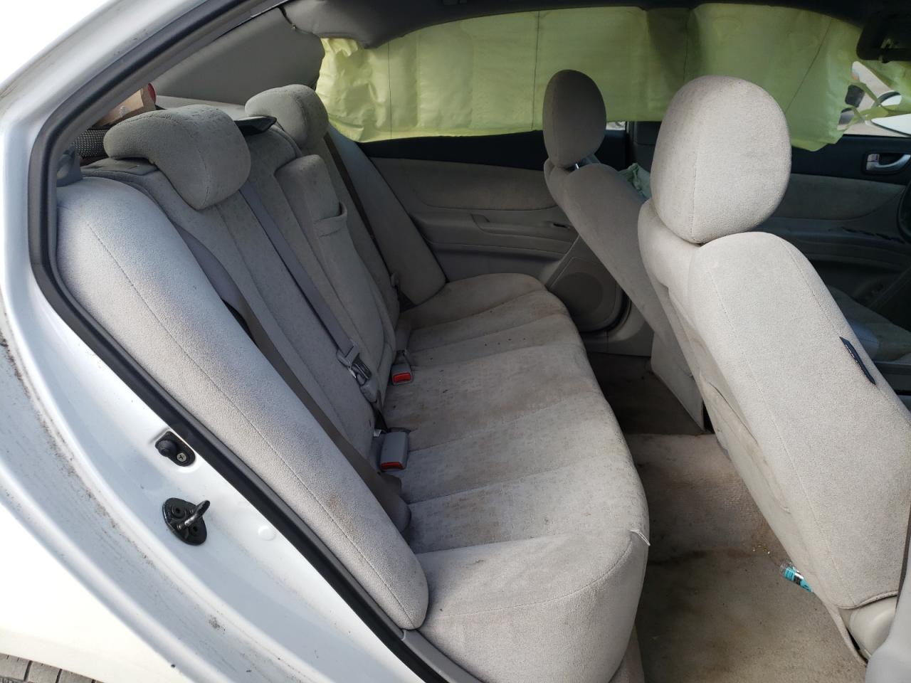 Photo 6 from auction – 2007 HYUNDAI SONATA GLS with VIN 5NPET46C17H273547