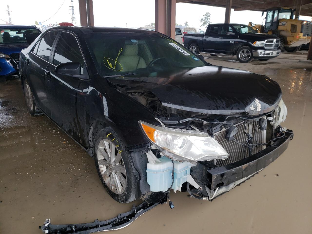 TOYOTA CAMRY L 2014 with VIN 4T4BF1FK2ER355632 - Photo from auction