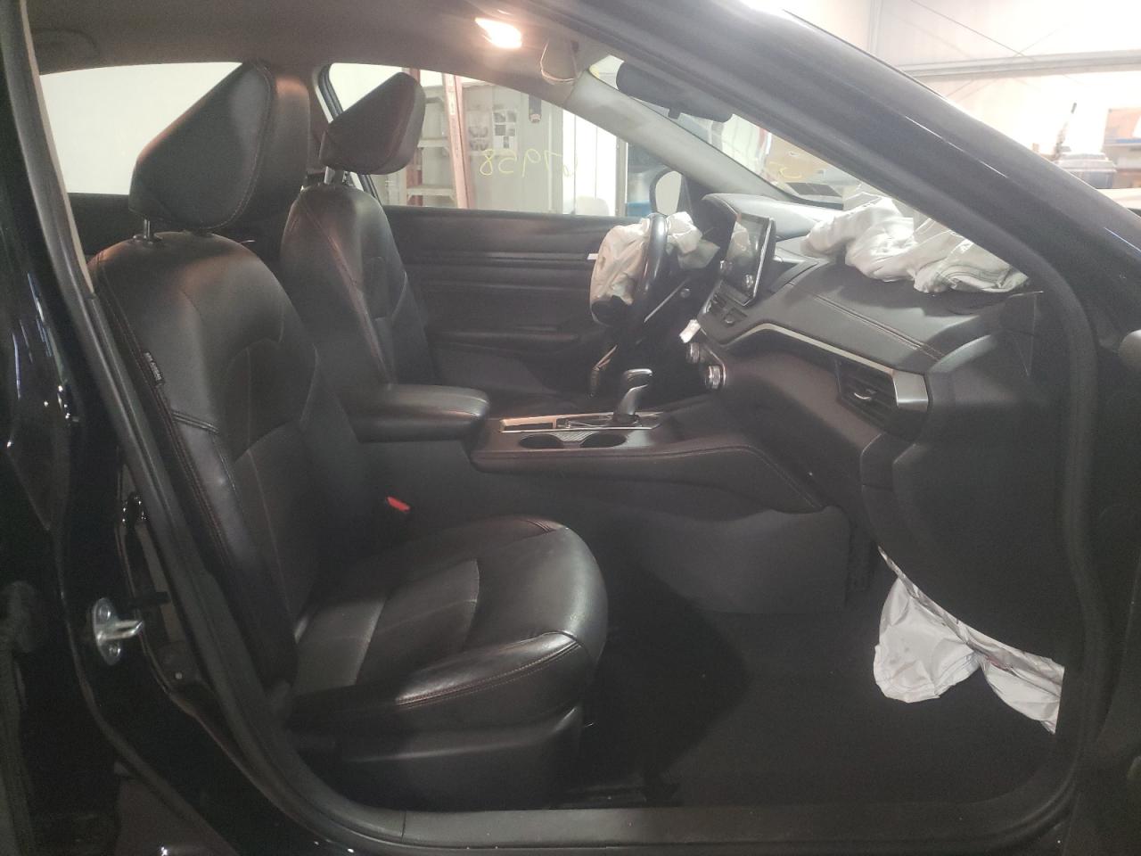 Photo 5 from auction – 2019 NISSAN ALTIMA SR with VIN 1N4BL4CV2KC144056