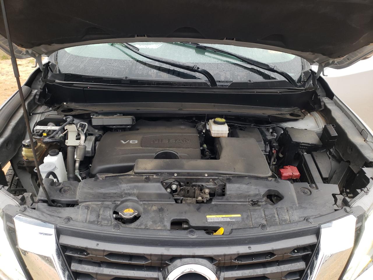 Photo 7 from auction – 2018 NISSAN PATHFINDER with VIN 5N1DR2MM2JC637516