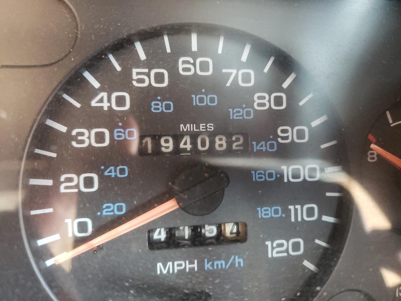 Photo 8 from auction – 1996 DODGE RAM 1500 with VIN 1B7HC16Z8TJ114879