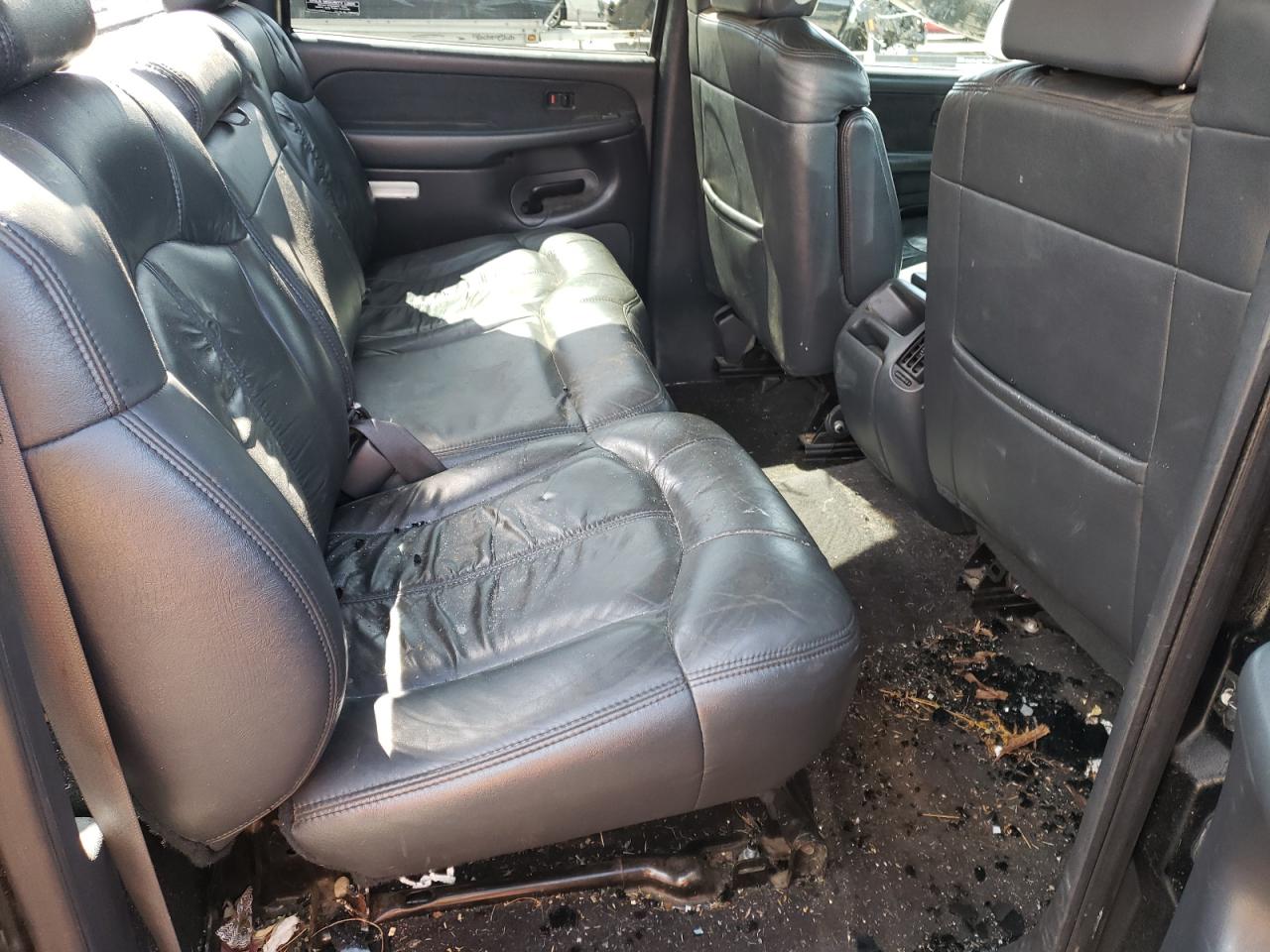 Photo 6 from auction – 2002 CHEVROLET silverado with VIN 1GCGC13U92F157195