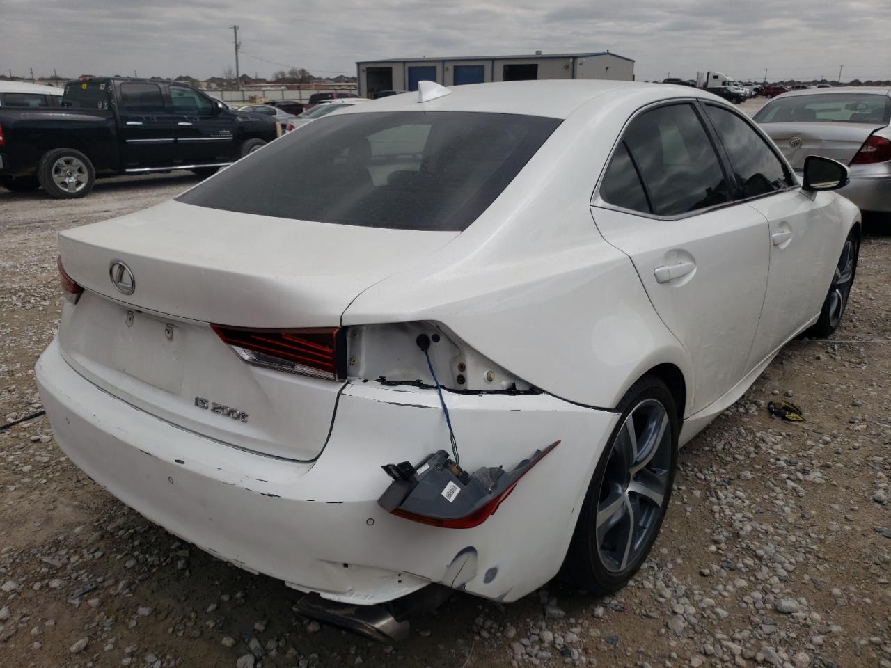 Photo 4 from auction – 2017 LEXUS IS 200T with VIN JTHBA1D24H5049979