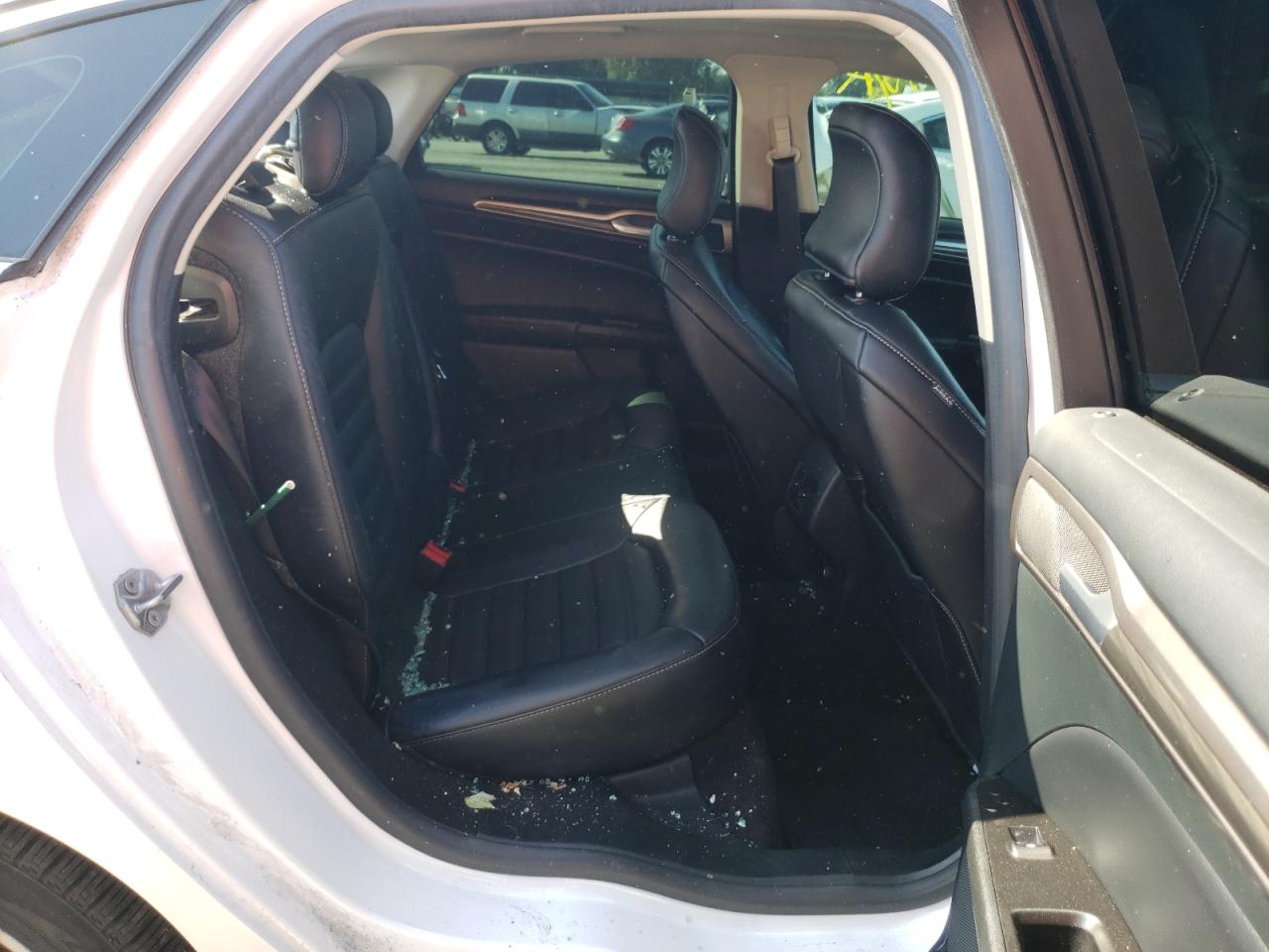 Photo 6 from auction – 2017 FORD FUSION SE with VIN 3FA6P0HD8HR119896