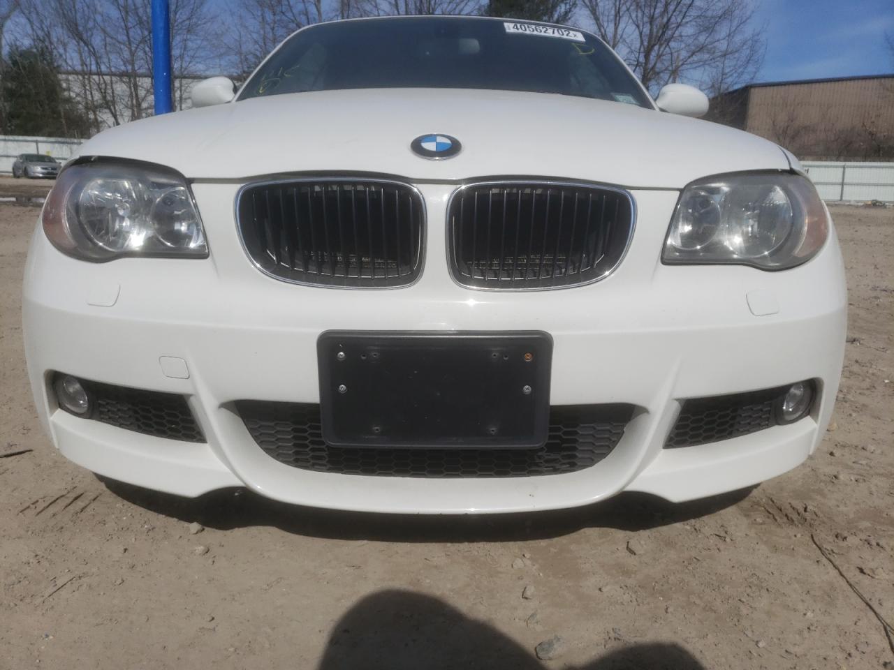 Photo 9 from auction – 2009 BMW 128 I with VIN WBAUN13559VH81243