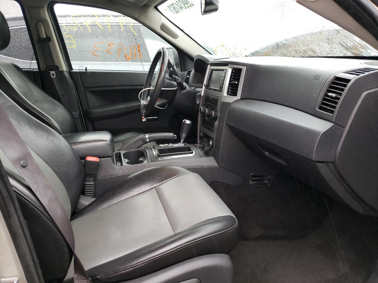 Photo 5 from auction – 2010 JEEP GRAND CHER with VIN 1J4PR4GK0AC118420