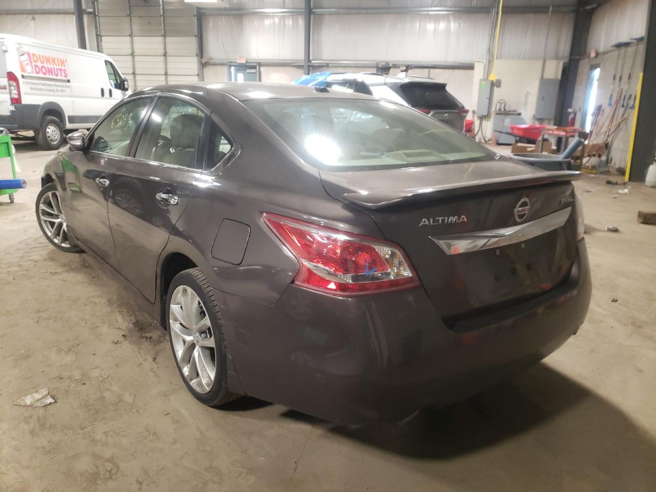 Photo 3 from auction – 2013 NISSAN ALTIMA 3.5 with VIN 1N4BL3AP3DN437728