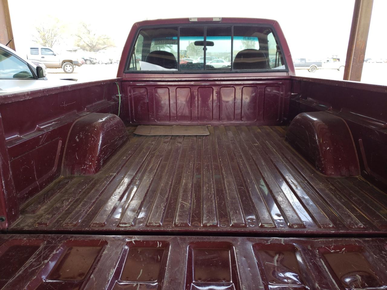 Photo 6 from auction – 1995 GMC SIERRA C15 with VIN 1GTEC14H5SZ556046