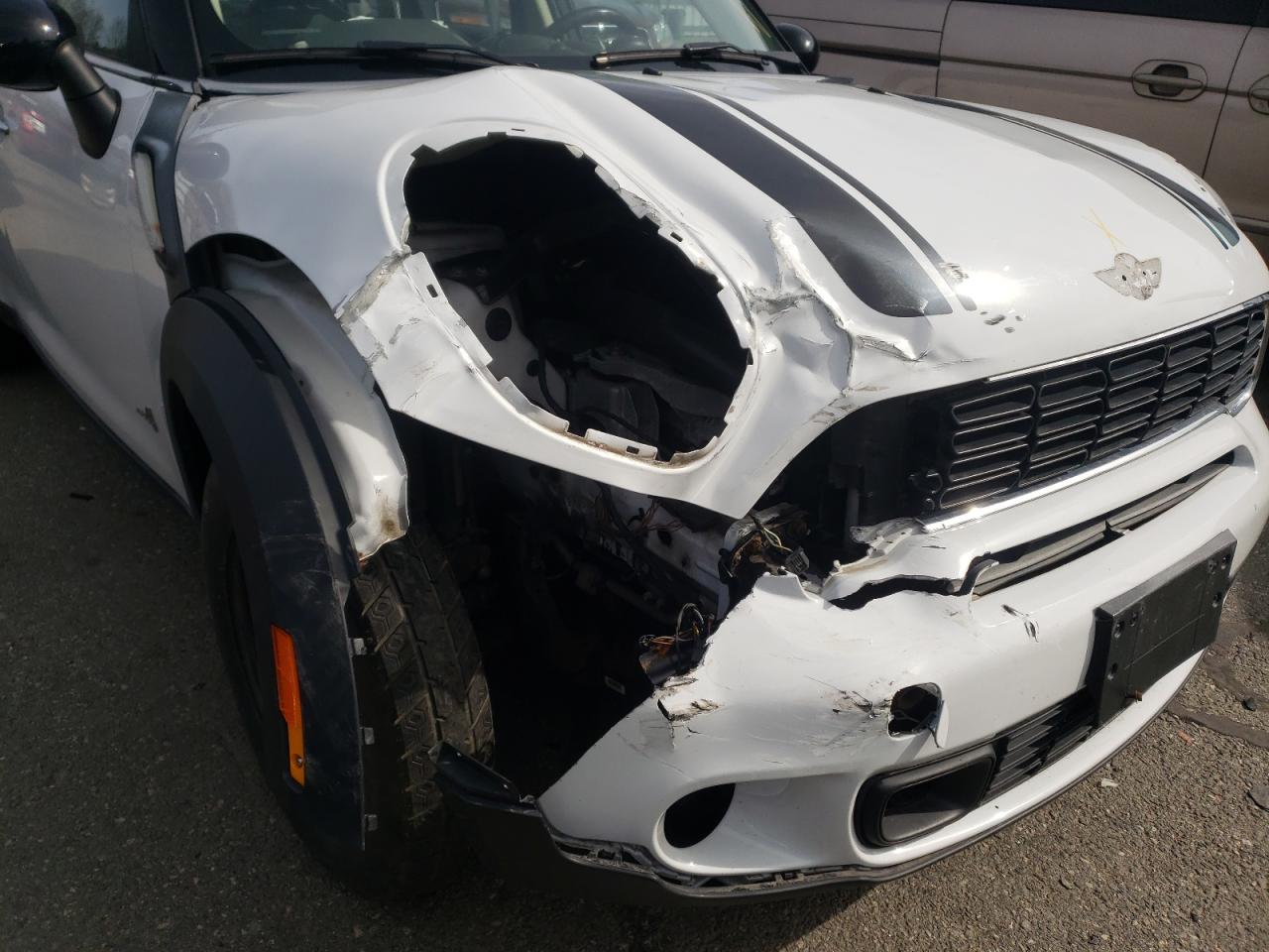 صورة رقم 9 من المزاد - 2012 MINI COOPER S C مع VIN WMWZC5C50CWM14932