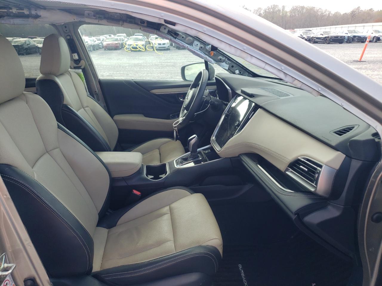 Photo 5 from auction – 2020 SUBARU OUTBACK LI with VIN 4S4BTANC7L3199281