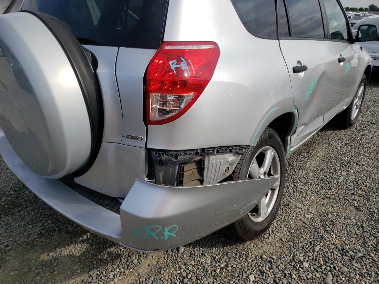 Photo 9 from auction – 2007 TOYOTA RAV4 with VIN JTMBD33V675070296