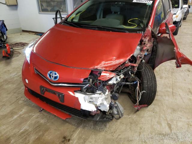 Photo 9 from auction – 2013 TOYOTA PRIUS V with VIN JTDZN3EU6D3200973