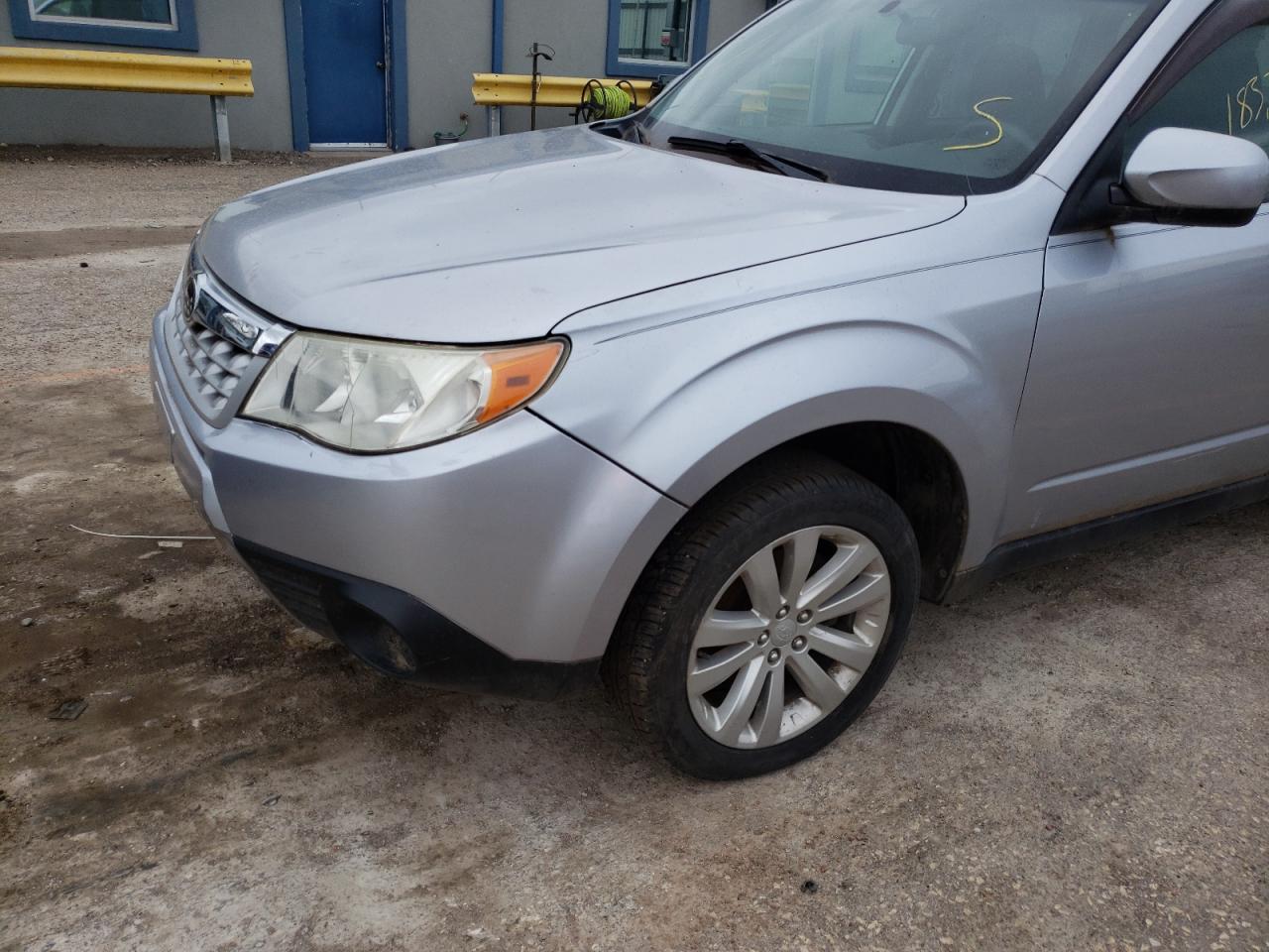 Photo 9 from auction – 2012 SUBARU FORESTER 2 with VIN JF2SHADC6CH469418