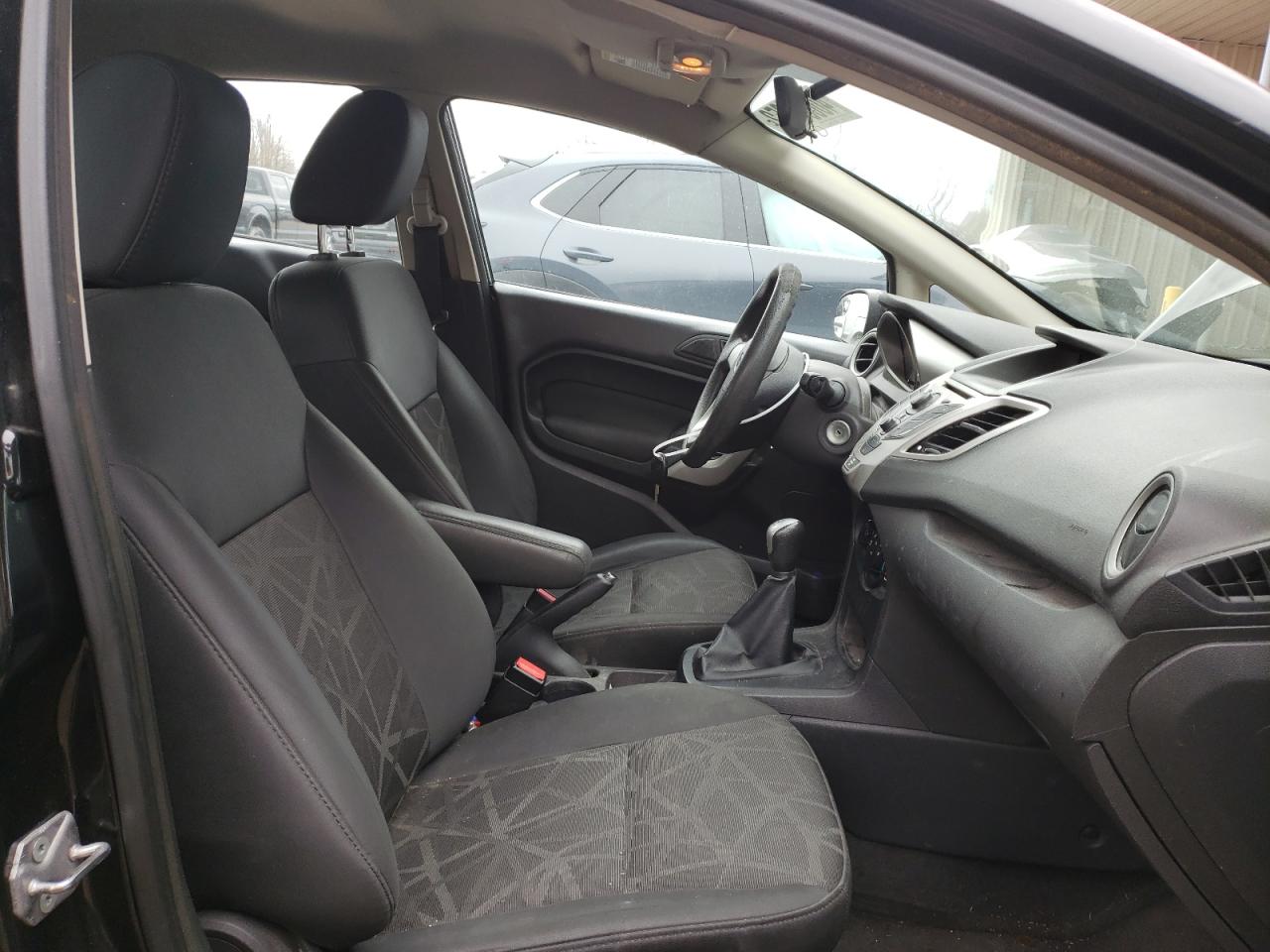 Photo 5 from auction – 2012 FORD FIESTA SE with VIN 3FADP4EJ5CM161330