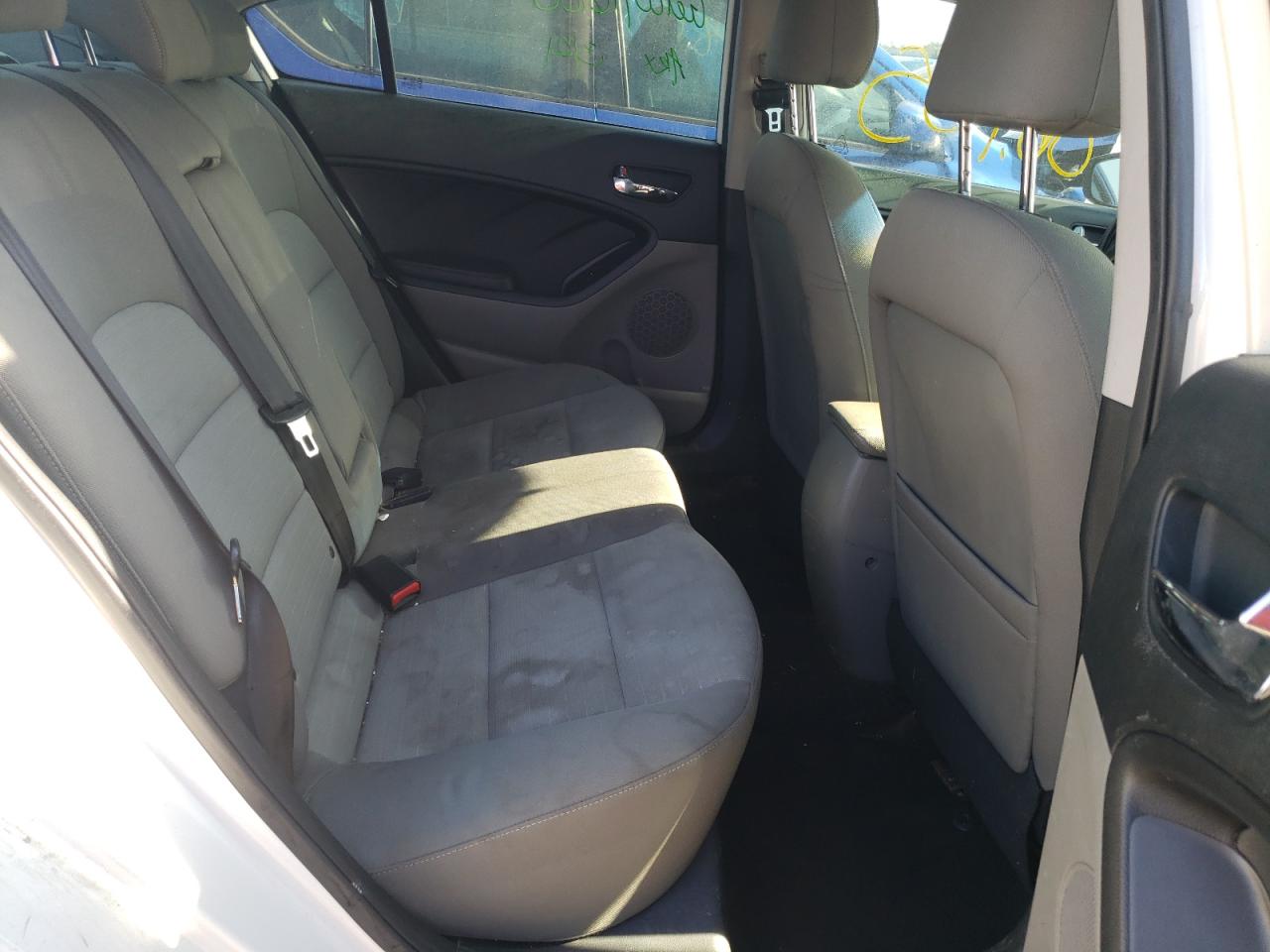 Photo 6 from auction – 2014 KIA FORTE EX with VIN KNAFX4A80E5102651