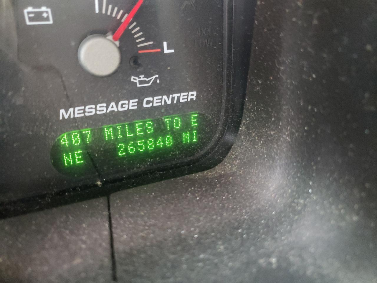 Photo 8 from auction – 2004 FORD EXPEDITION with VIN 1FMRU17W84LB21385